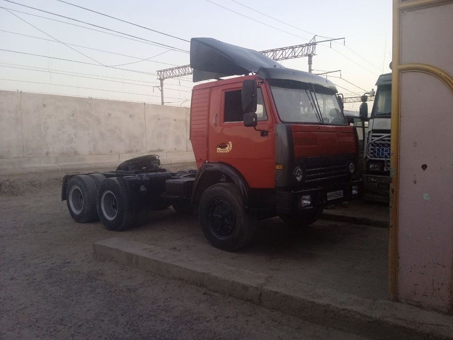 Камаз тягач сотилади