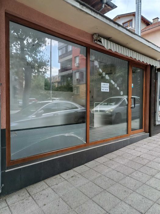 Отдавам помещение под наем в Несебър