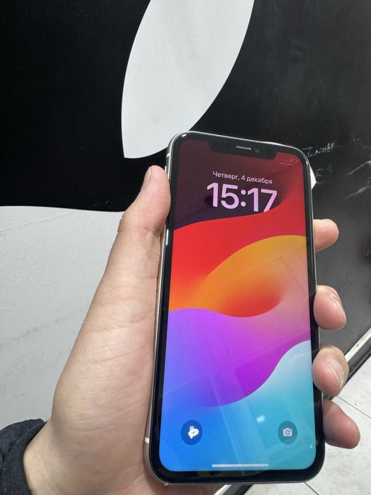 Продается Iphone 11  (128)g