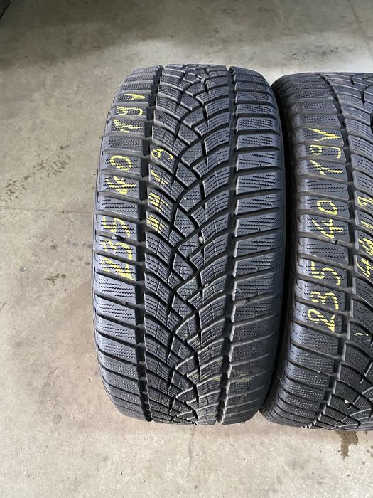 Anvelope iarna 235/40/19 Goodyear Ultra Grip Performance 235 40 19 R19