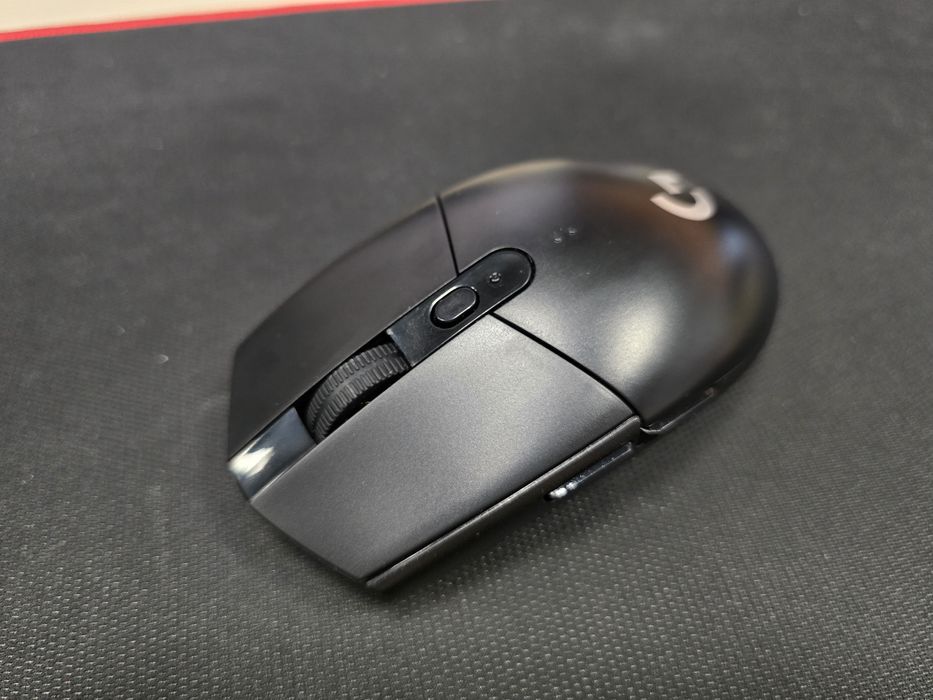 Vand mouse gaming Logitech G304 nou, doar desigilat