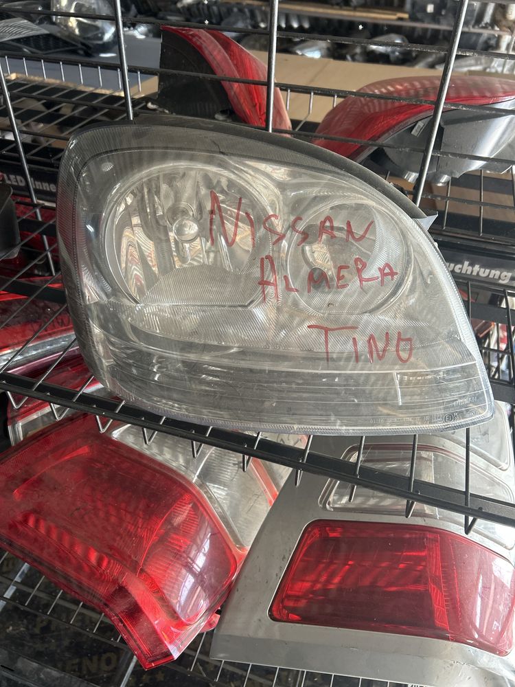 Фар за nissan almera tino