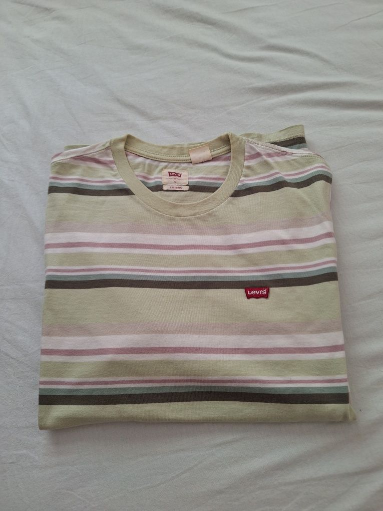 Мъжки тениски  Levis, North face, Polo ,Calvin klein , Guess
