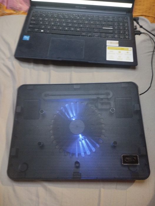 Охладител за лаптоп