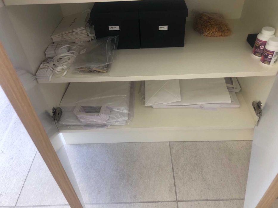 Обзавеждане за магазин