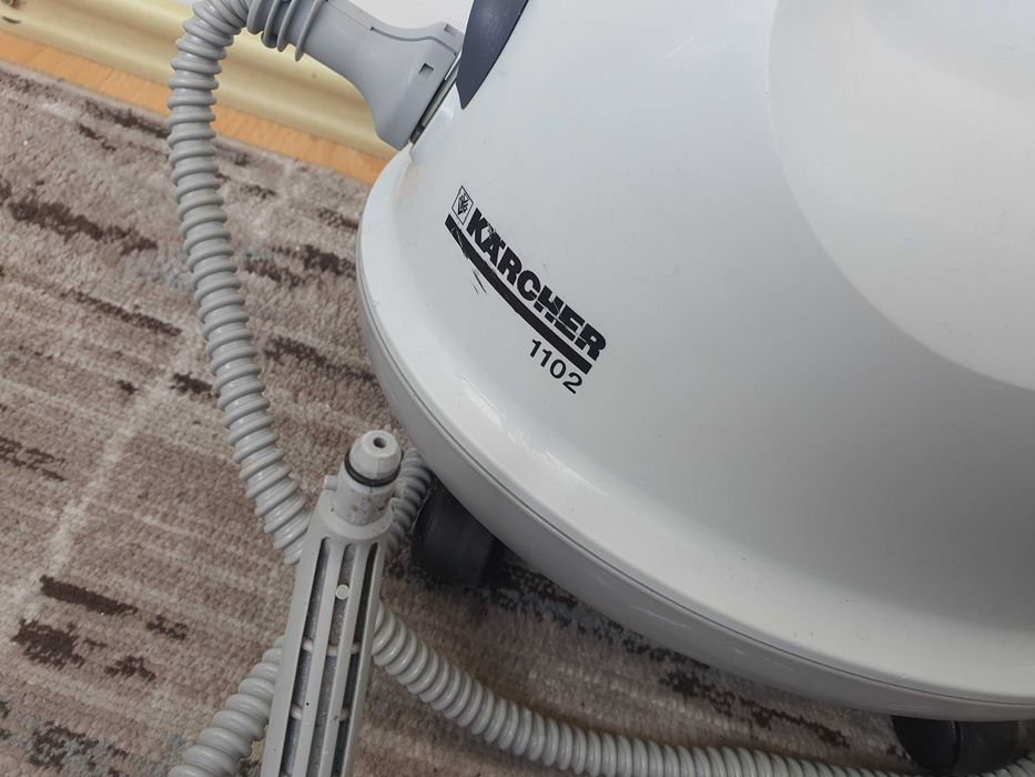 Aparat de curatat cu abur Karcher K1102 Made in Germany