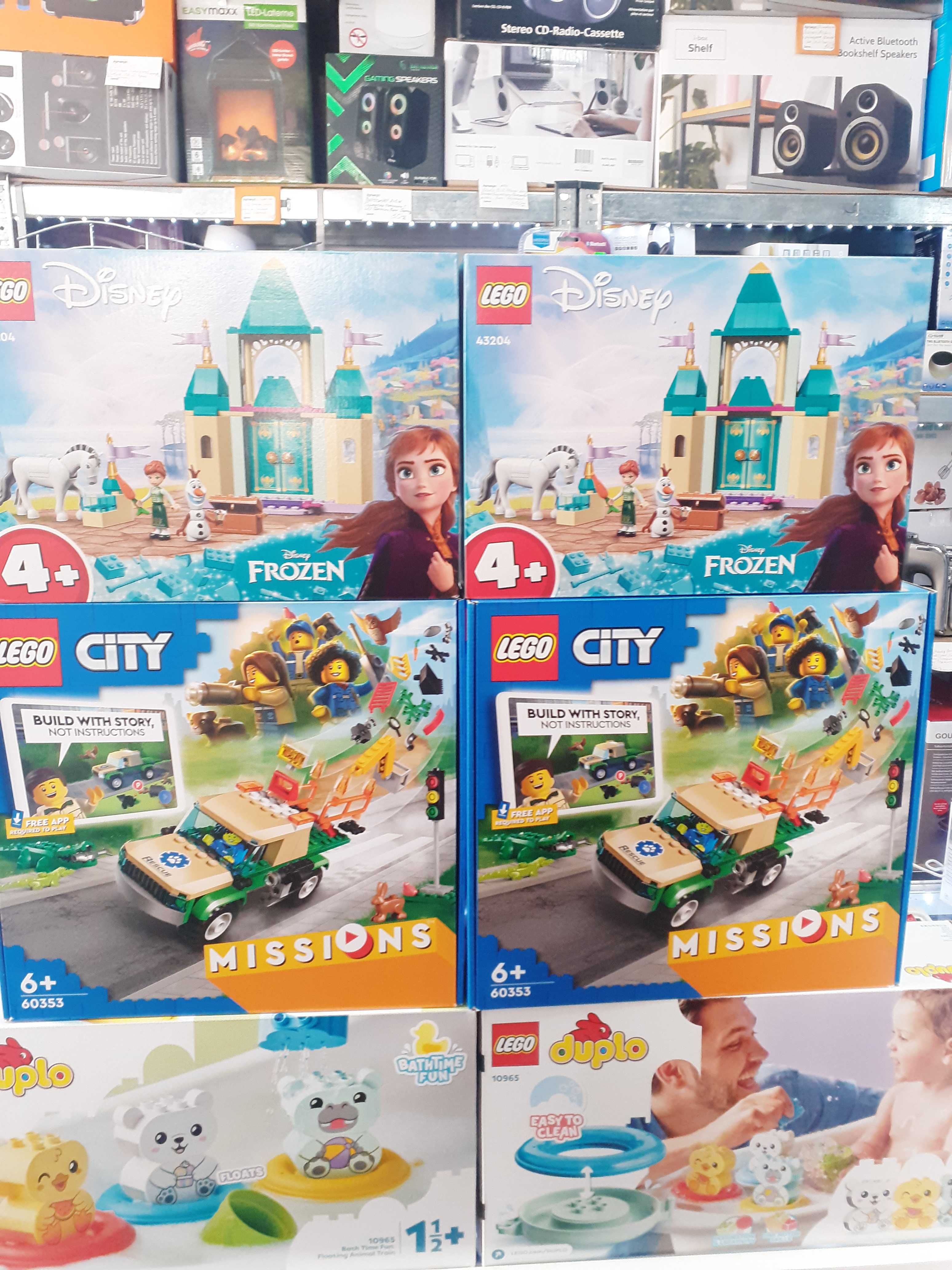 LEGO® Disney Princess™ 43204 - Забавления в замъка с Анна и Олаф