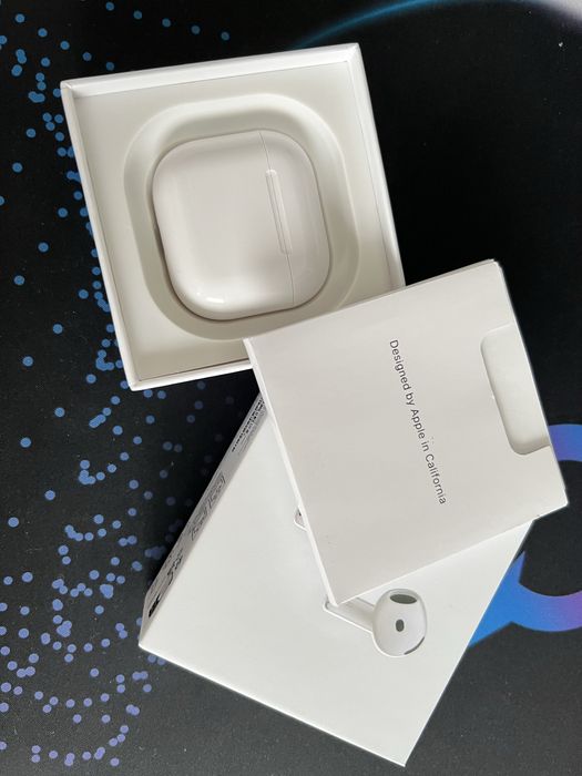 Airpods 4