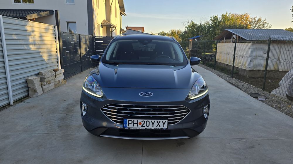 Ford kuga PHEV 225CP