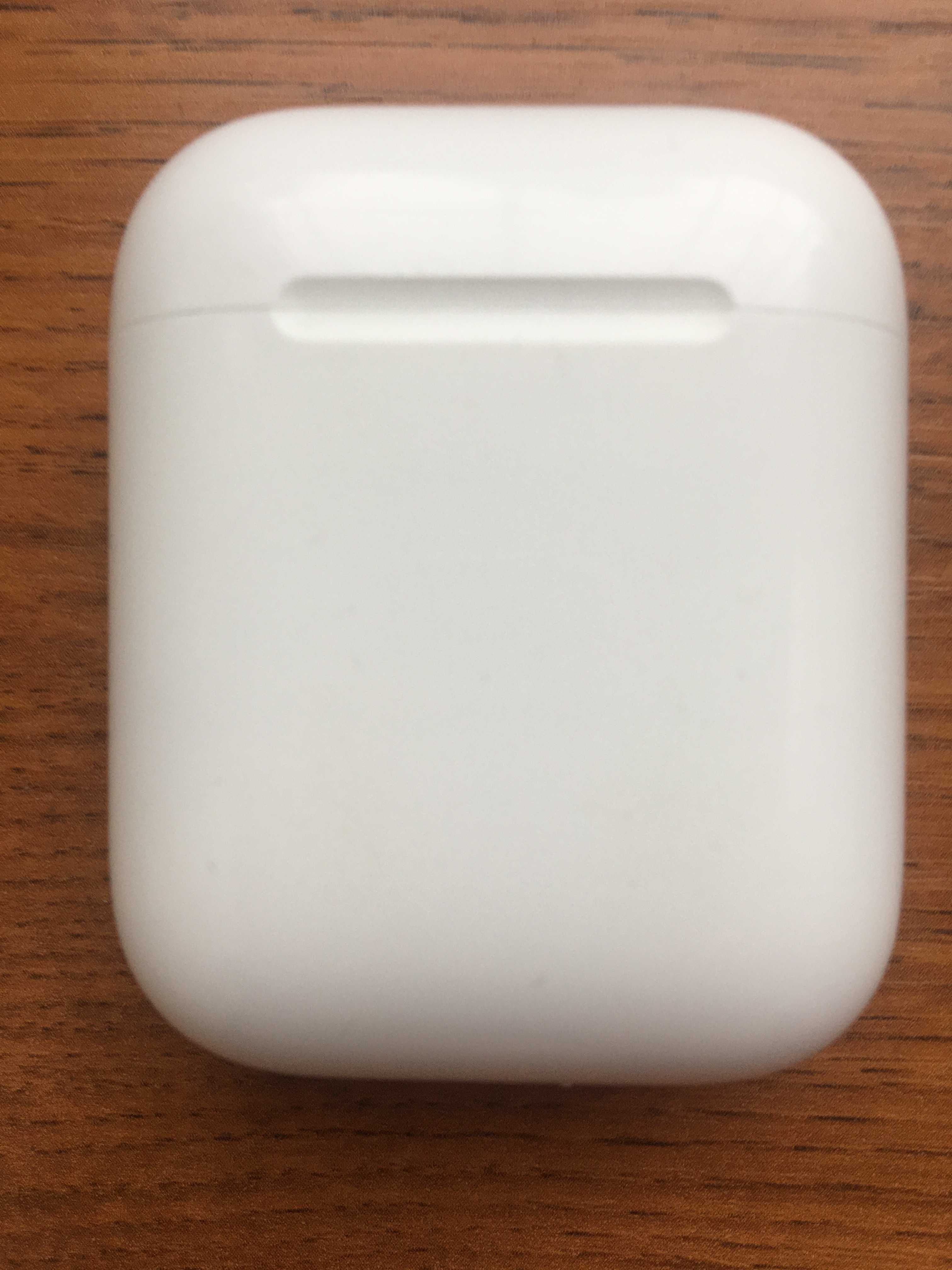 Продажа Apple AirPods