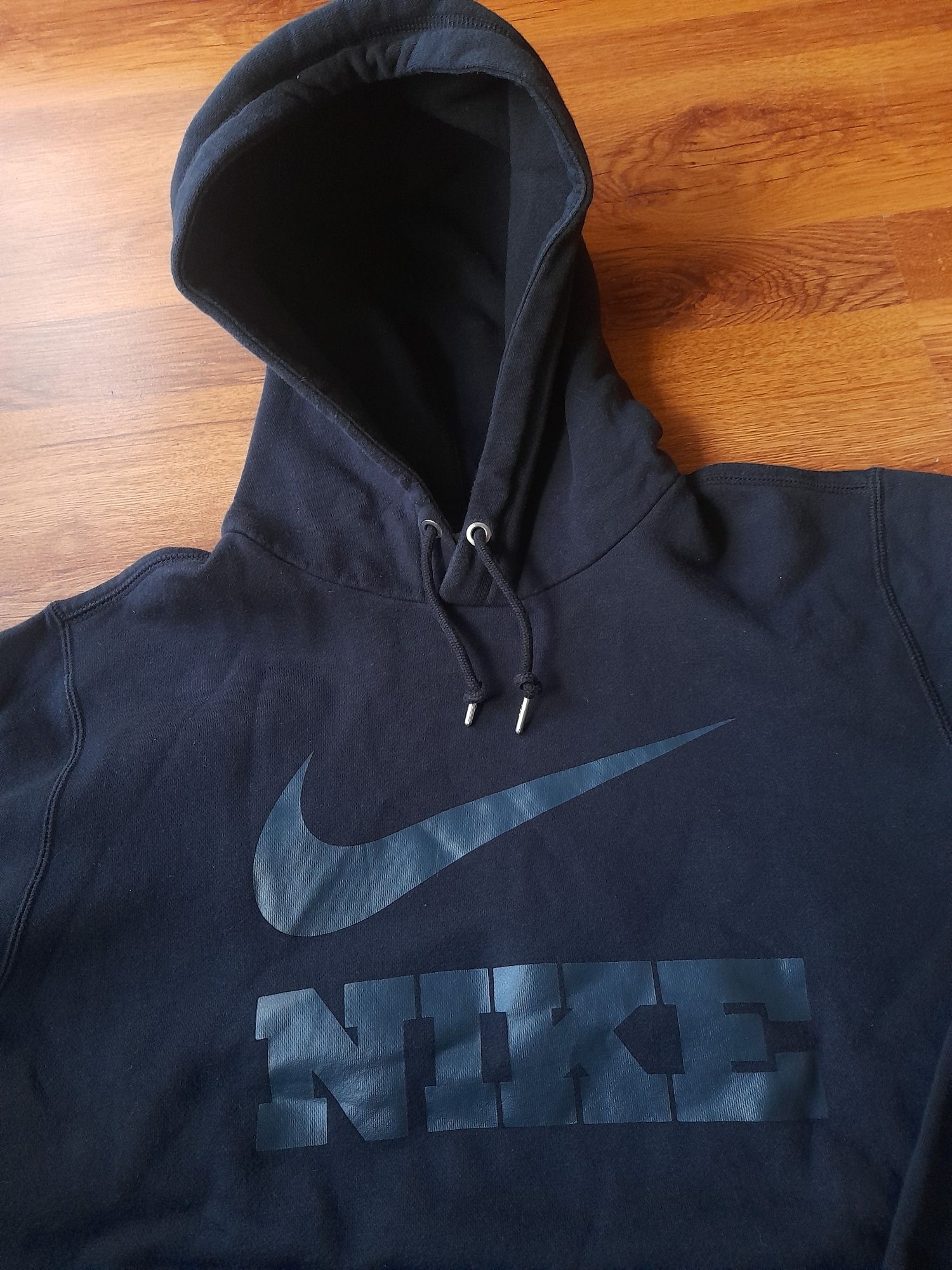Nike мъжки Суитчър L размер.