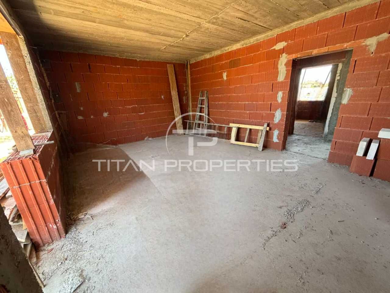 Продава се Къща в с. Костиево, Област Пловдив - 130 кв.м за 1262 €/кв.м - Снимка #1