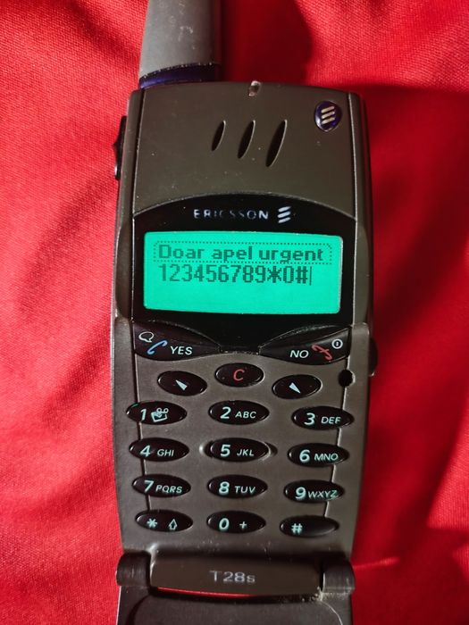 Ericsson t28s ( decodat, baterie Nou nouță, limba română)