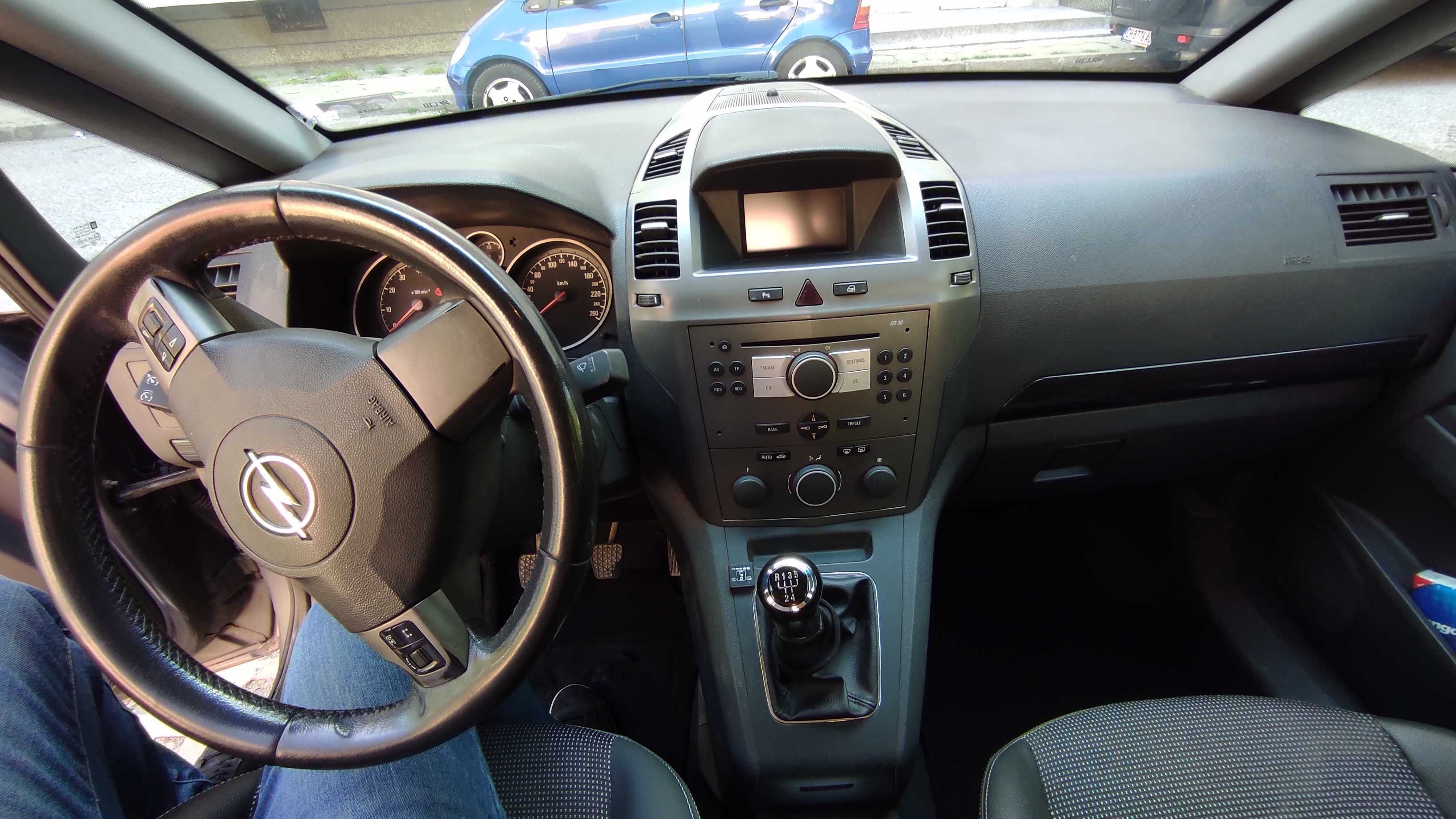 Опел Зафира Б  / Opel Zafira B - 2006