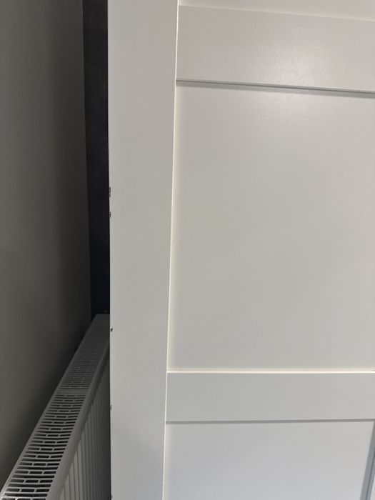 Dulap in doua usi ikea