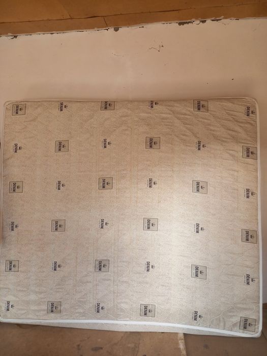Продам матрас 180×200