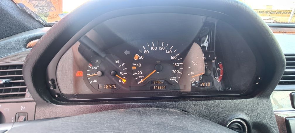 Mercedes benz C220
