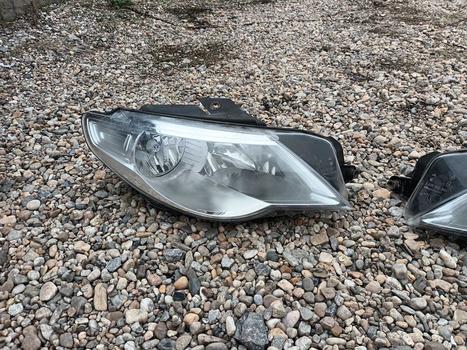 ляв и десен фар за фолксваген пасат цц VOLKSWAGEN PASSAT CC
