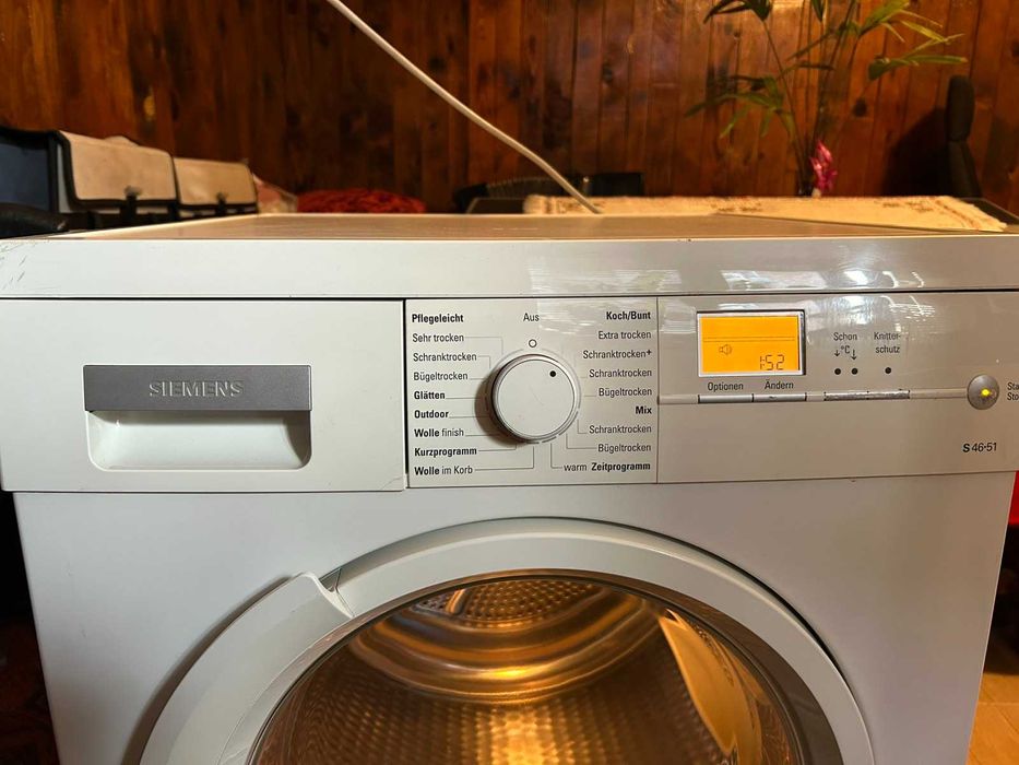 Кондензна сушилня Siemens модел WT46S510