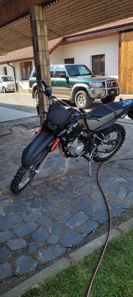 Yamaha XT 125R 2005
