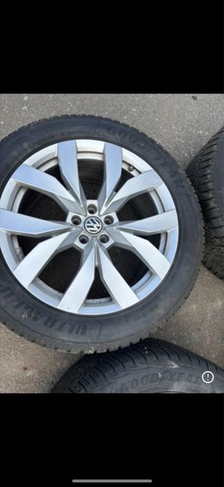 Jante R20 VW TOUAREG Q7 Q8 ETRON 285/45/20 GY