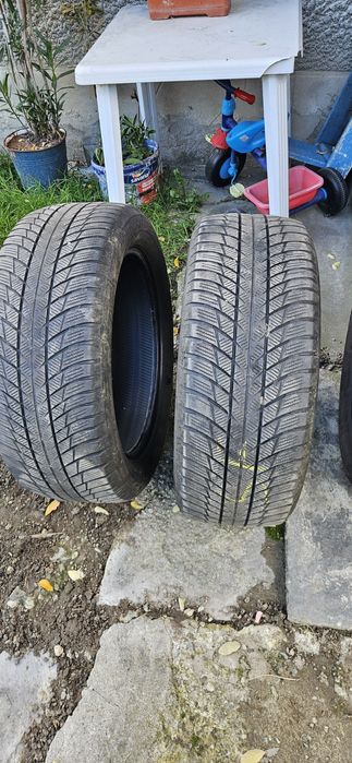 Vând Anvelope iarna Bridgestone R19!