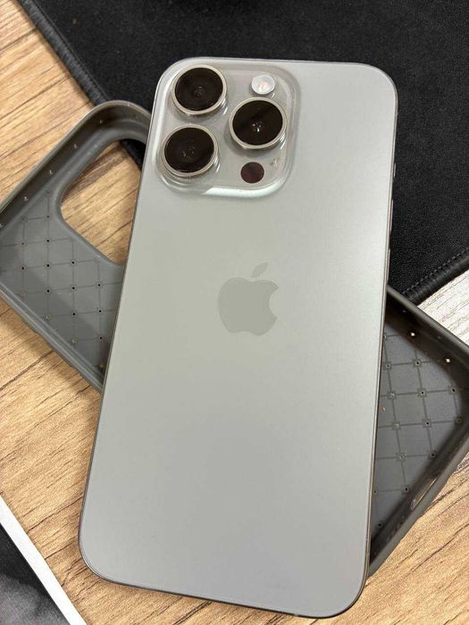 Iphone 15 pro titanium 128GB