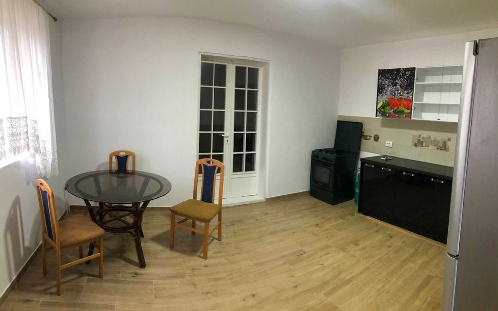 Inchiriez casa centrala in Orasul Sebis / complet mobilat utilat