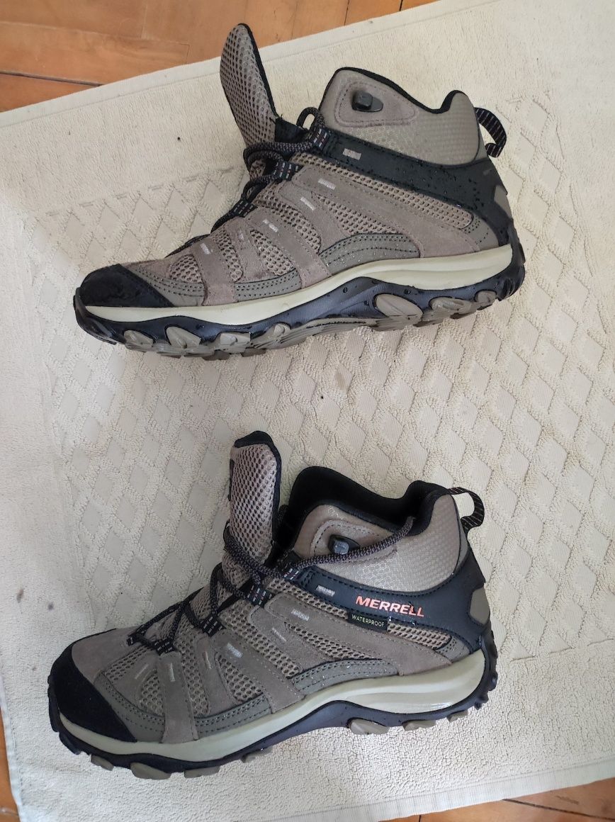 Pantofi sport barbati, Piele intoarsa/Textil/Mesh, 44 EU, M