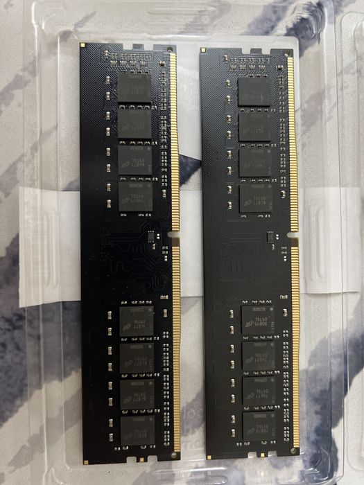 Продам оперативную память DDR4 8GB