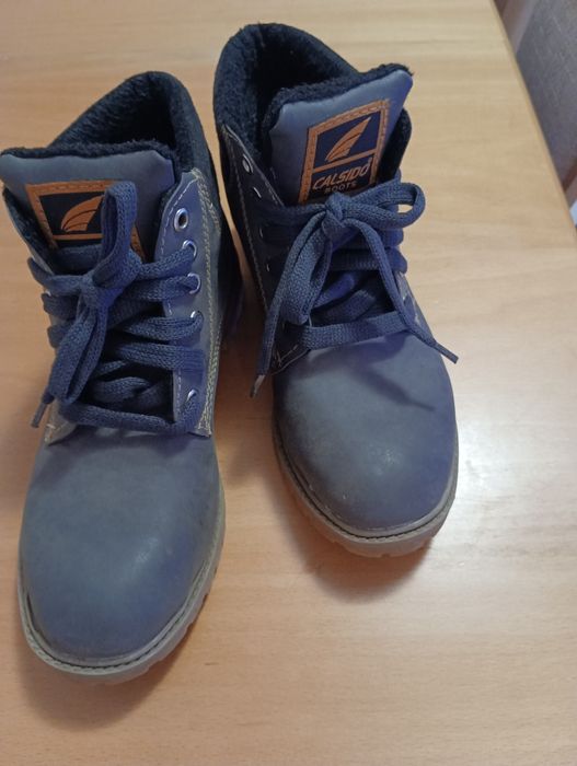 Спортни обувки,боти