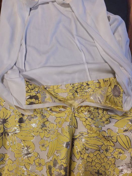 Дамска рокля-гащеризон.