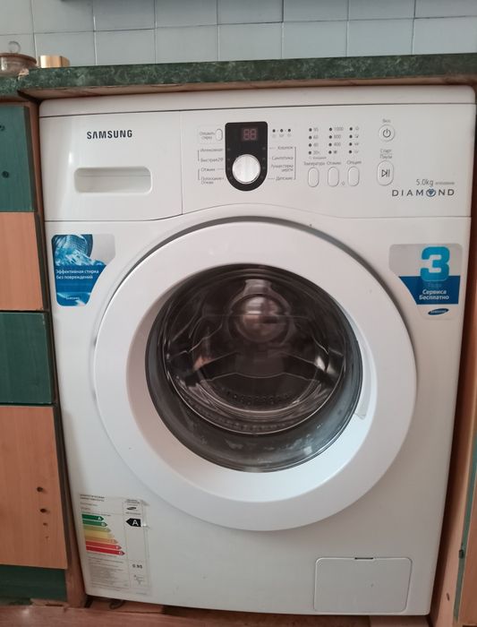 Продам стиральную машинку.в отлично состояние.рабочую