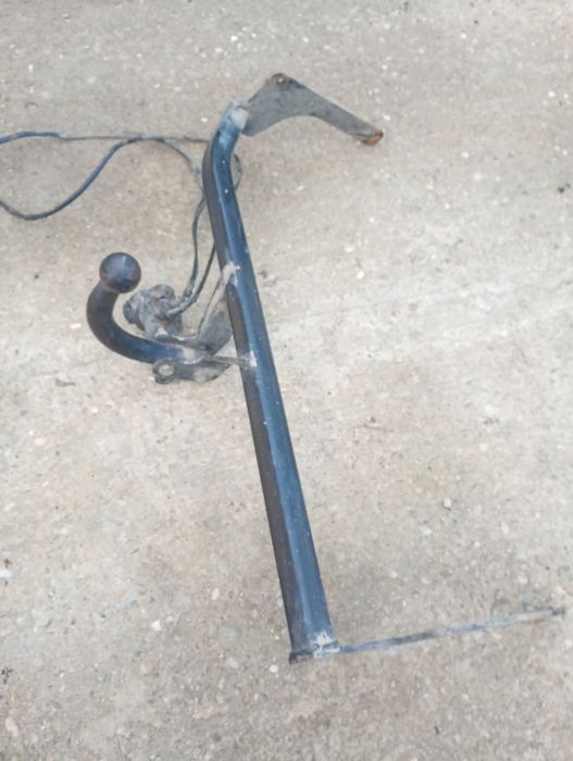 Cârlig remorcare logan