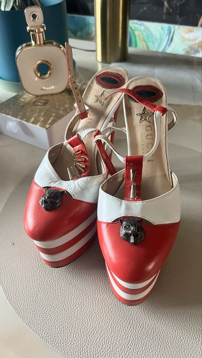Обувки/сандали GUCCI