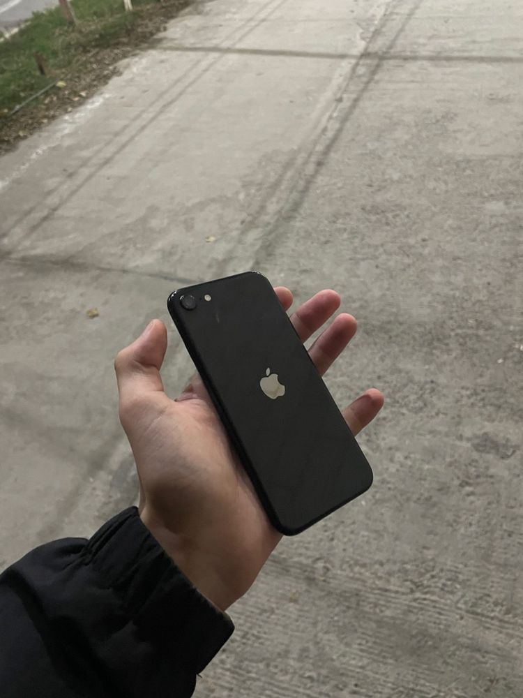 Apple Iphone SE 2020