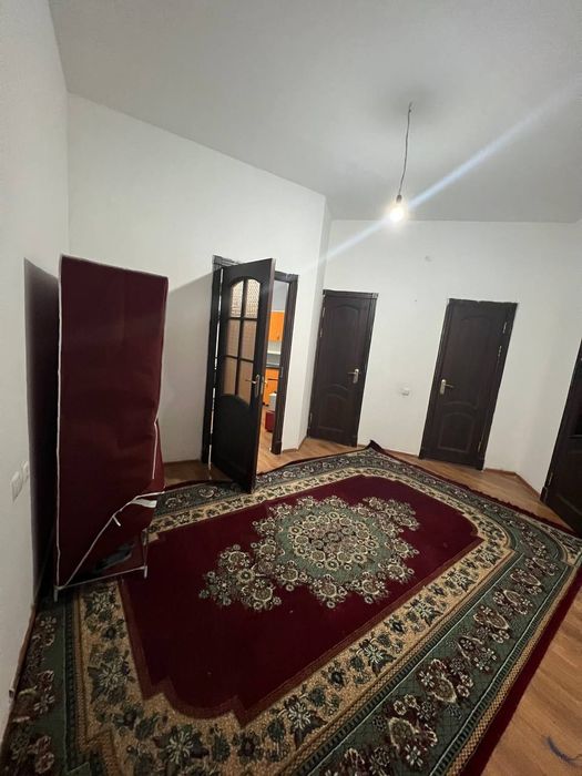 Мечетке напротив Артел домда 5-этажда  3-ханалы уй сатылады