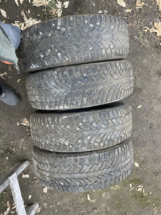 Резина шипованная, откатал 2 сезона, в хор сост, Formula (Pirelli)