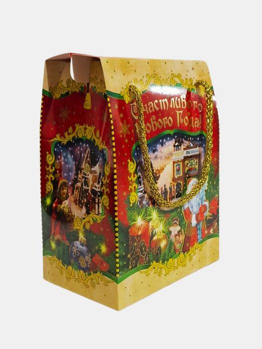 Yangi yil sovg'a qutisi Qizil rangli, archa va sovg'alar.