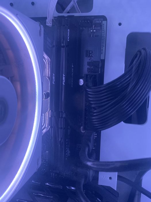 ОЗУ Kingston Fury Beast 16 gb DDR5