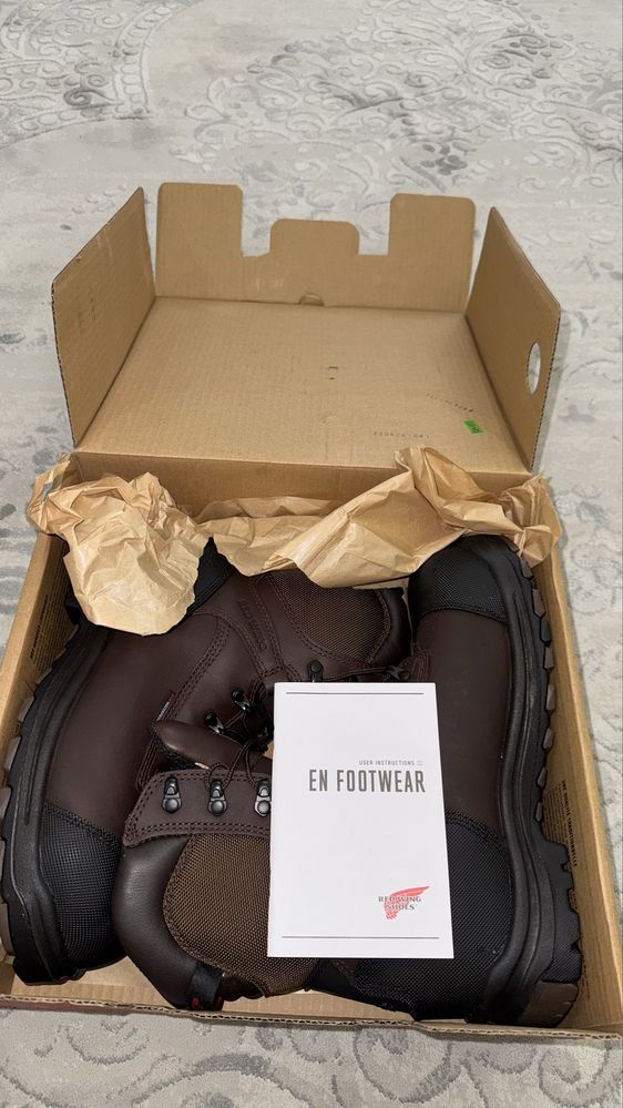 Продаю RED WING ботинки летние