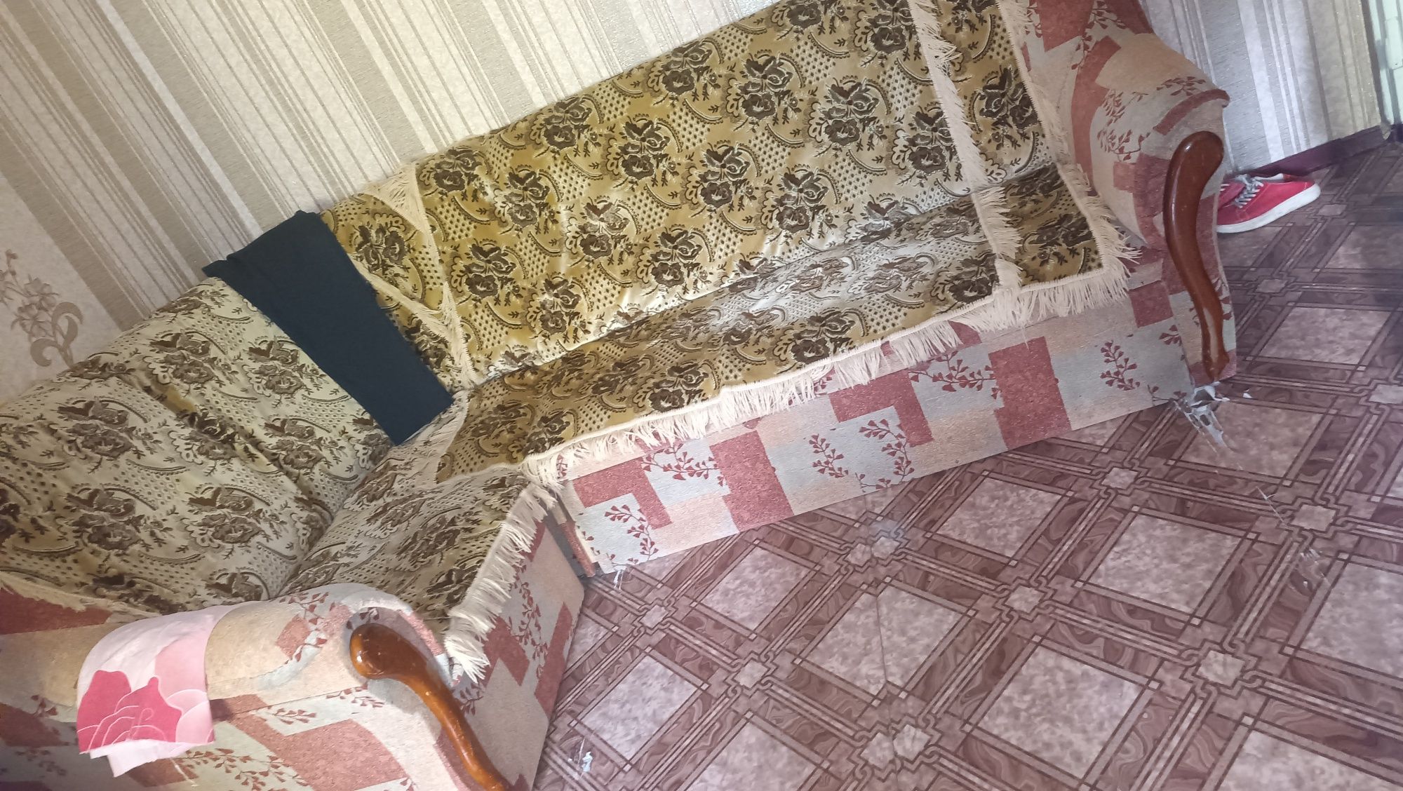 Диван угловой, самовывоз