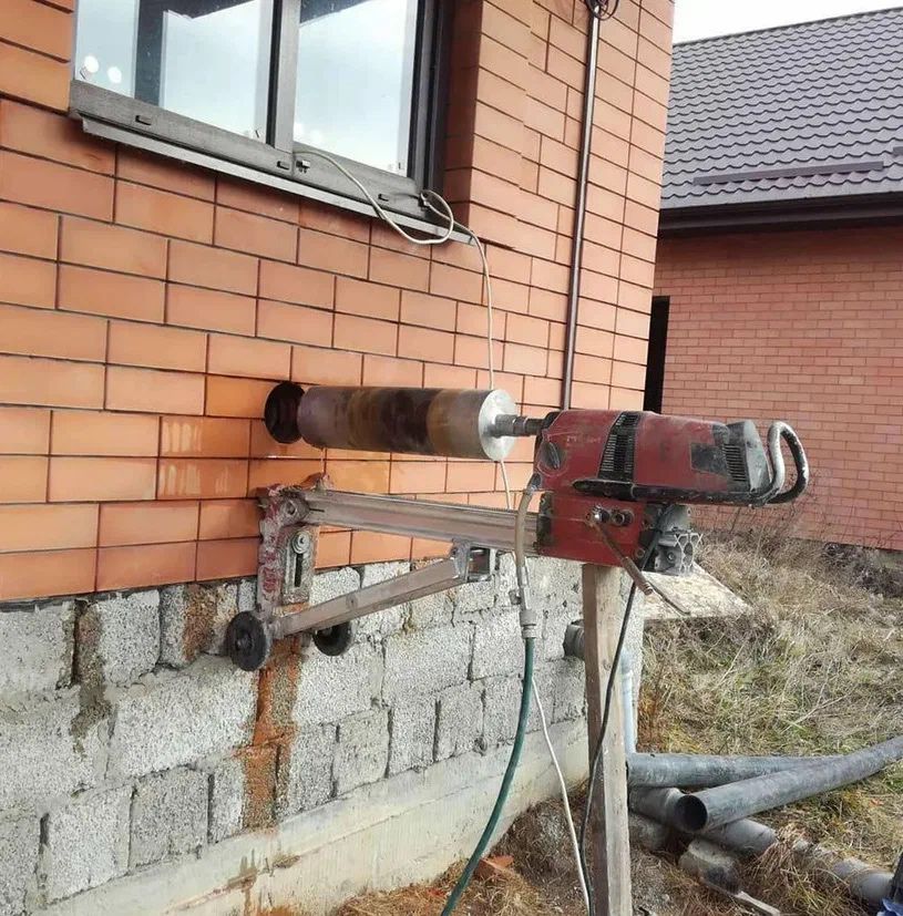Алмазное сверление (бурение)