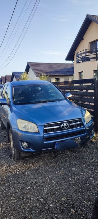 Toyota RAV4 • 2009 • 2.2 D-4D • 4x4 • 250.000 km • Întreținută