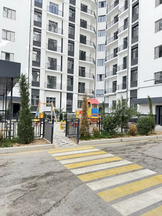 Срочно продается 1 комн квартира в ЖК «Obi Hayot» в Яшнабадский р-н