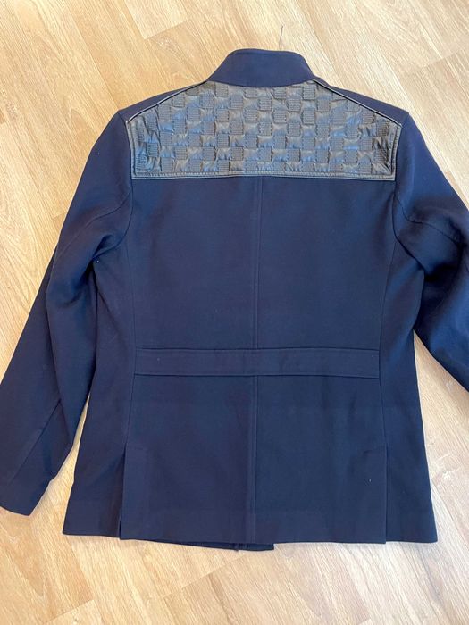Palton bărbați mărimea 52, 70% lână, etichetă originală inclusă