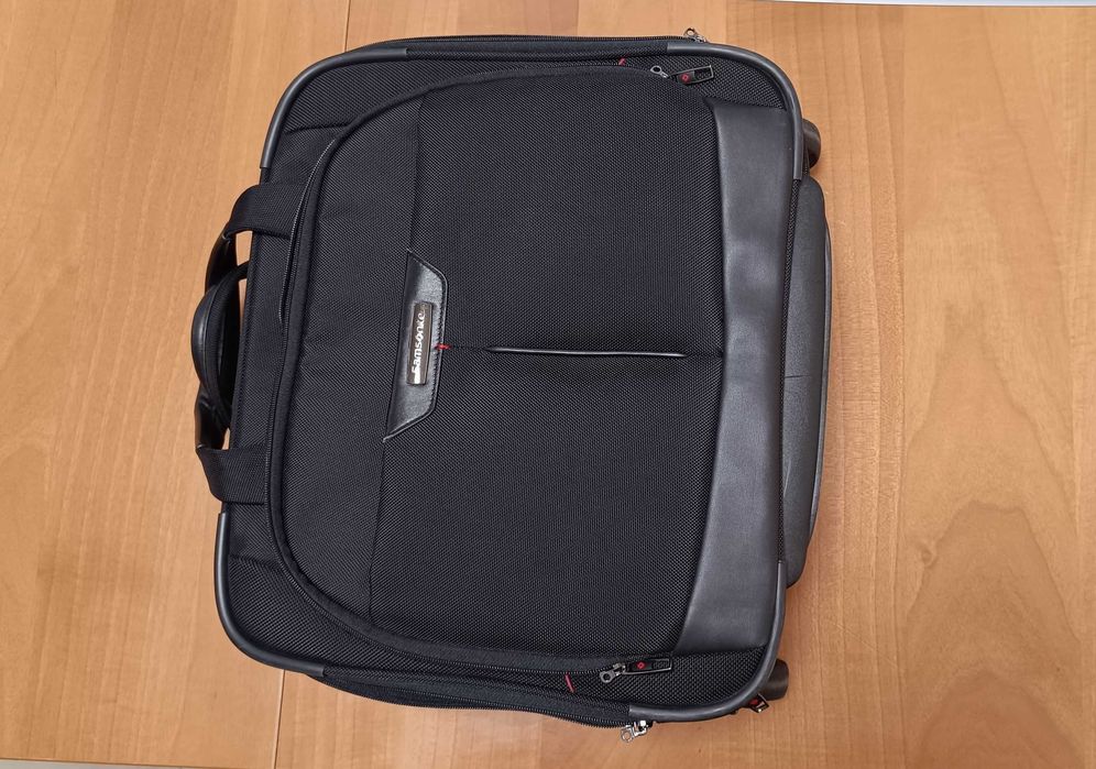 Samsonite- Бизнес Чанта-Като Нова