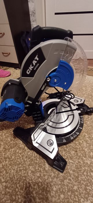 Продам торцовку, новая