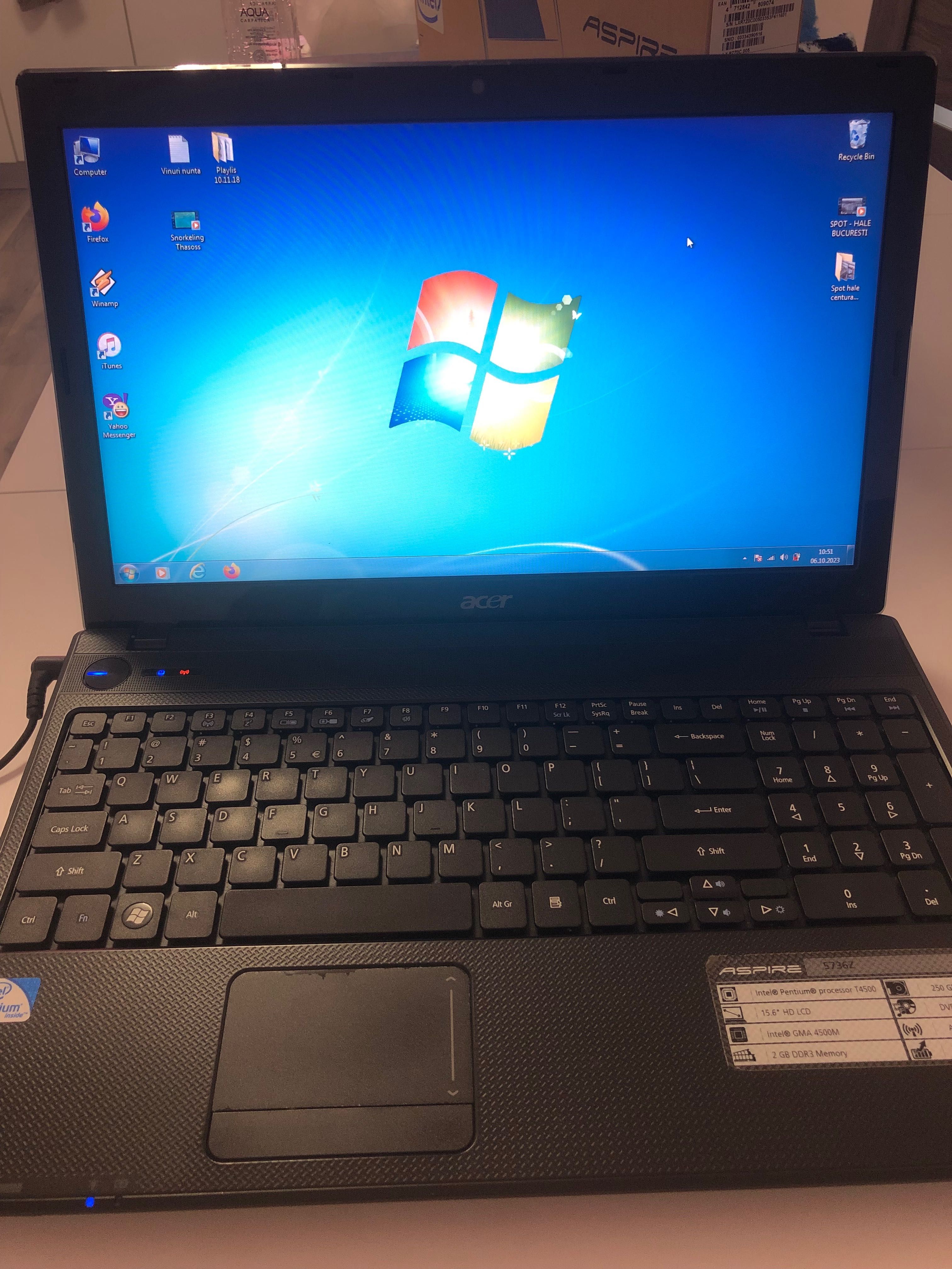 Laptop Acer Aspire 5736Z