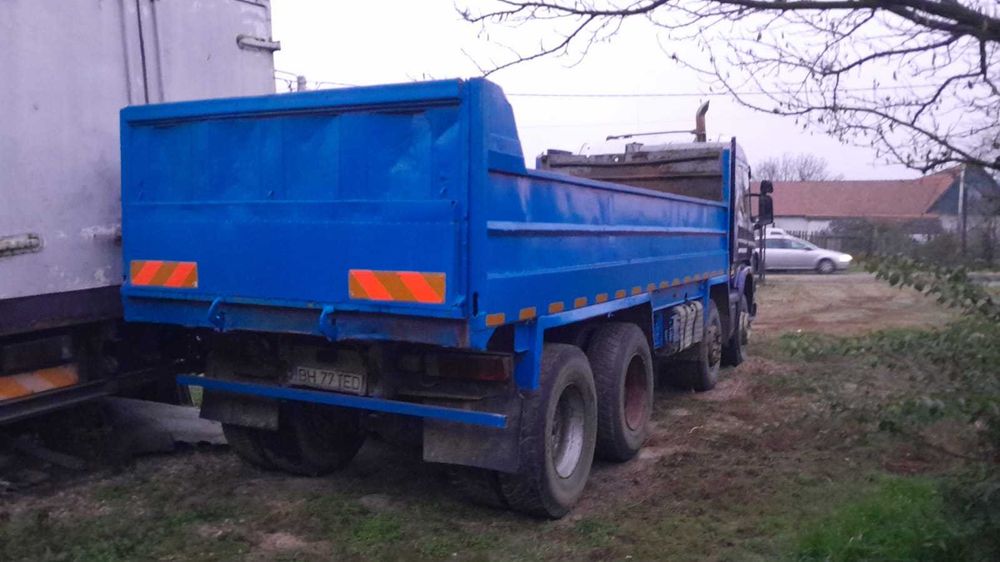 Vând SCANIA 8x4 Basculantă